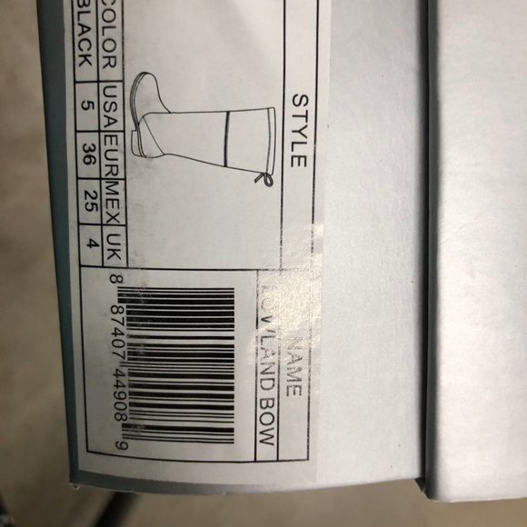 Stuart Weitzman boots - Picture 9 of 11